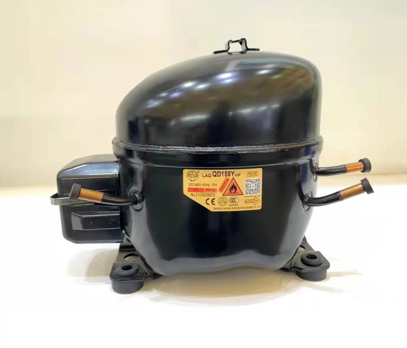 R600a Series Refrigeration Compressor - Buy R600a Refrigeration ...