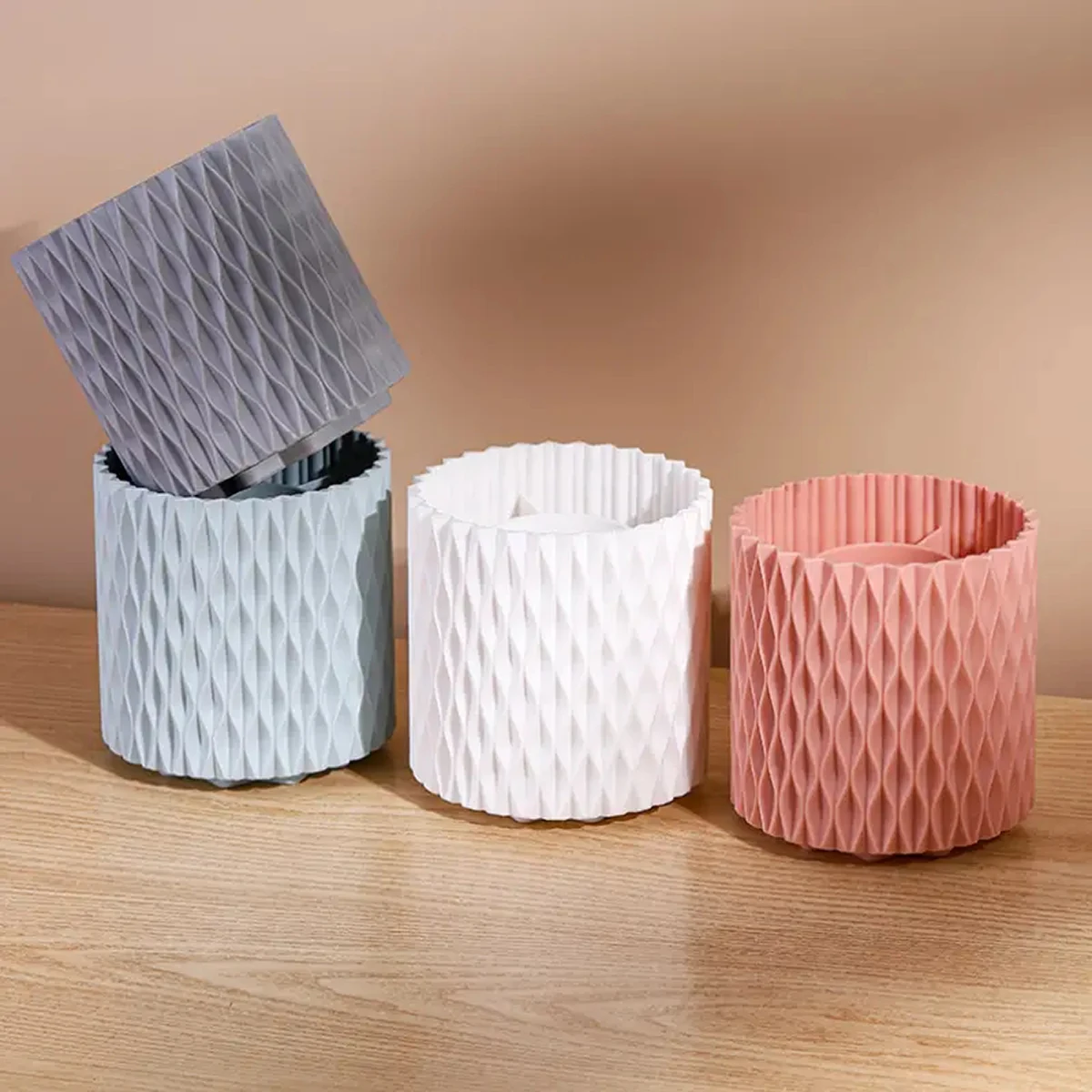 360 Degree Rotating Circular Storage Box Multi Functional Makeup Brush Holder Circular Pencil Case