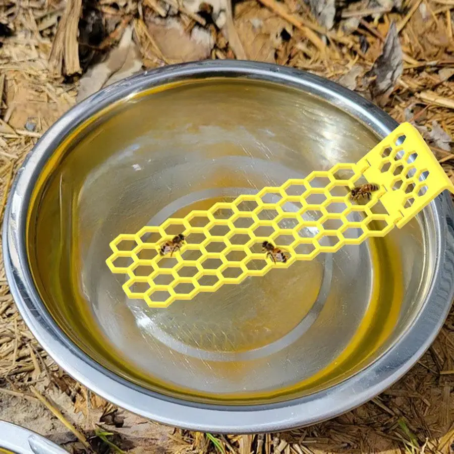 Floating Bee Ladder,Bees, Insects, Drinking Water, Bees, Ladders, Insects, Floating Bees, Ladders