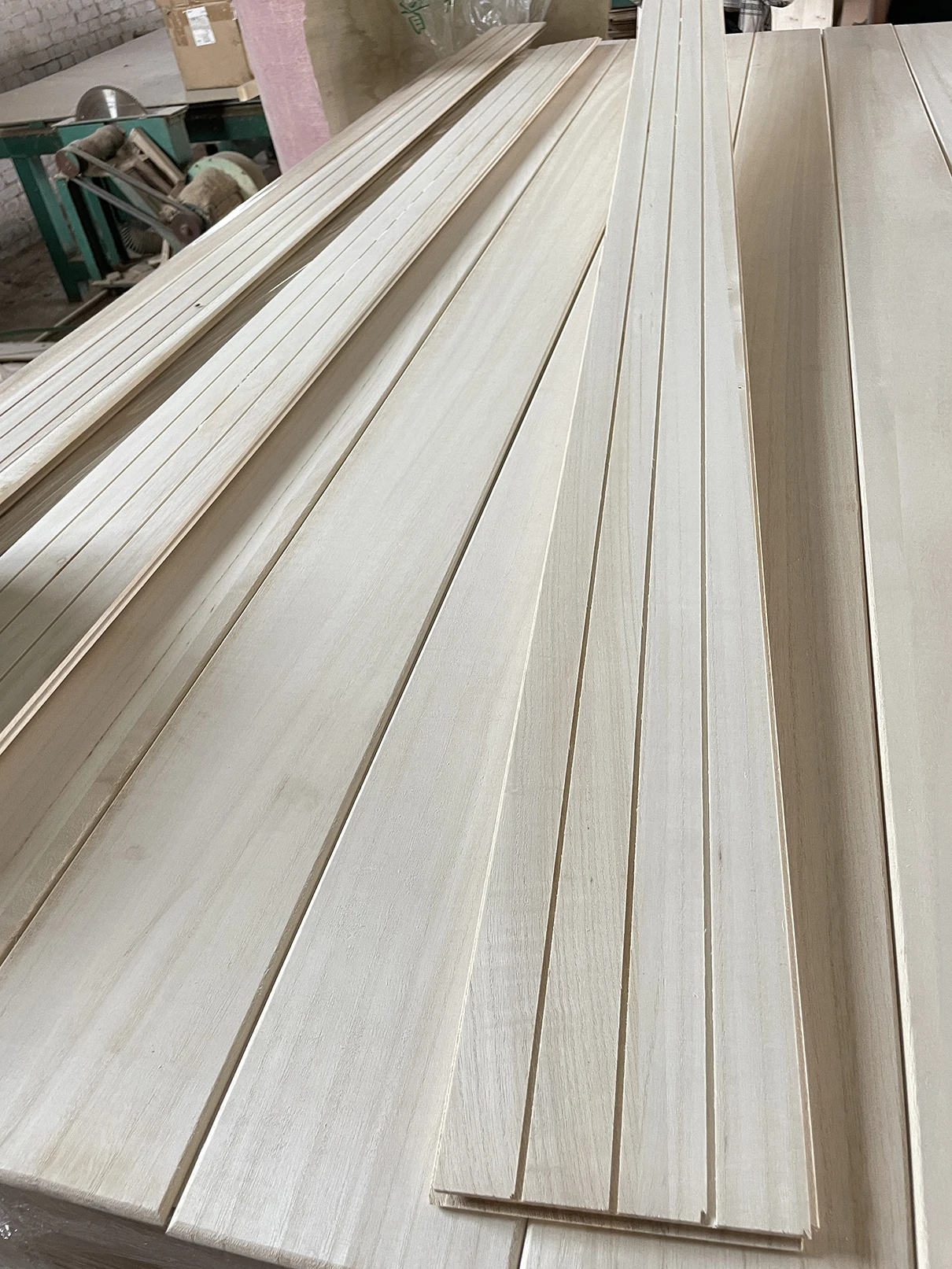 Hinoki Wood Wall Panels - Stylish & Functional Solutions