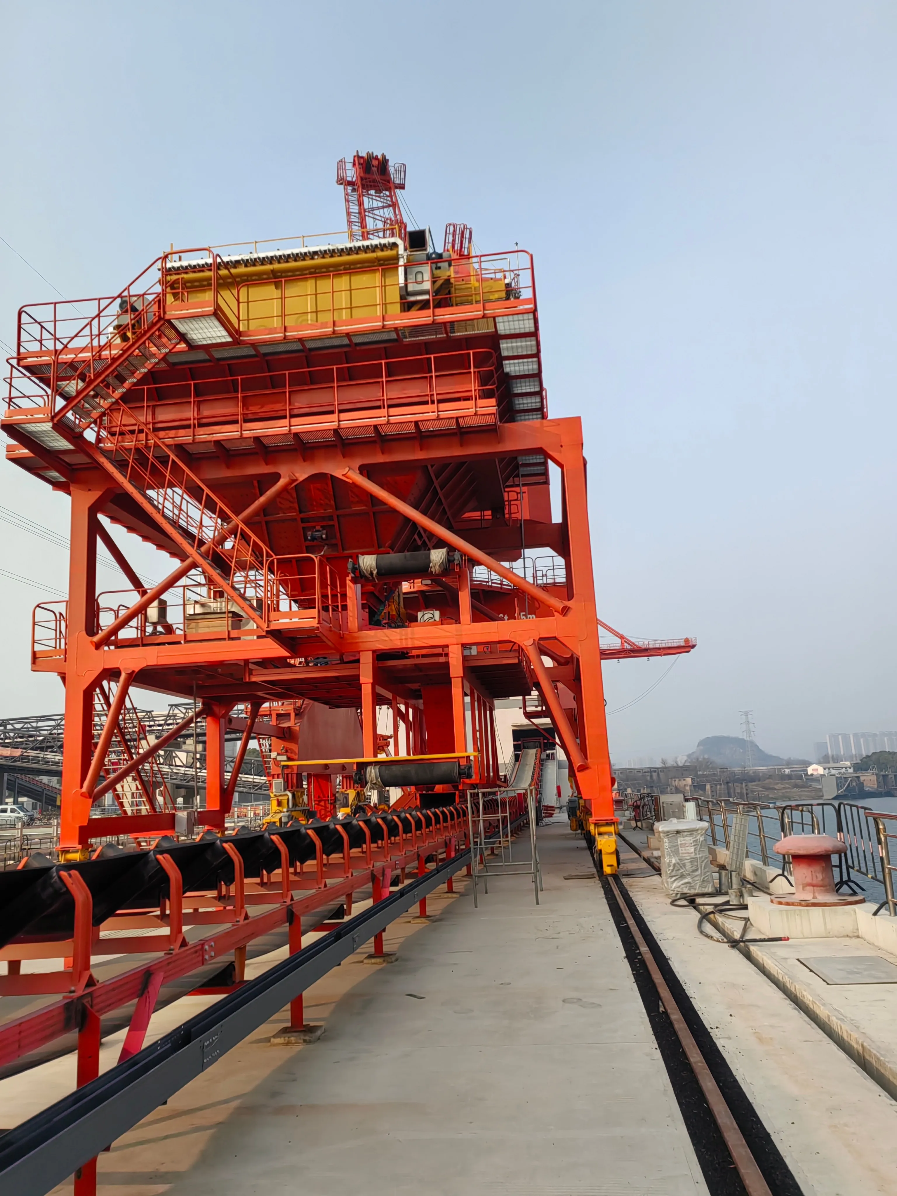 New Condition Railway Vacuum Dust-Removal Hopper for Manufacturing Plant Use