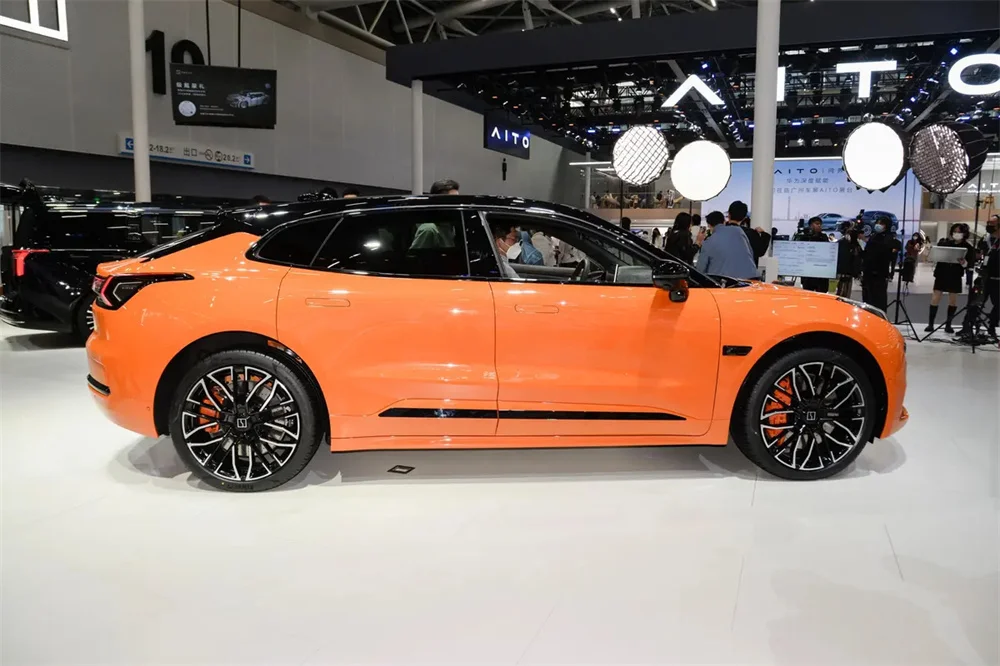 Geely Zeeker 001 Long Range 712km 100kwh Luxury Ev Car High Speed 200km