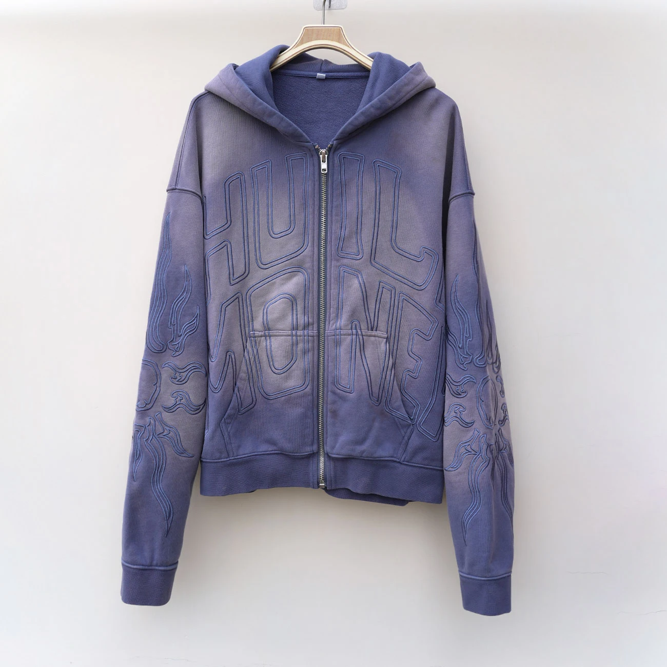 Wholesale 500gsm French Terry Zip up Hoodies with Custom Screen 