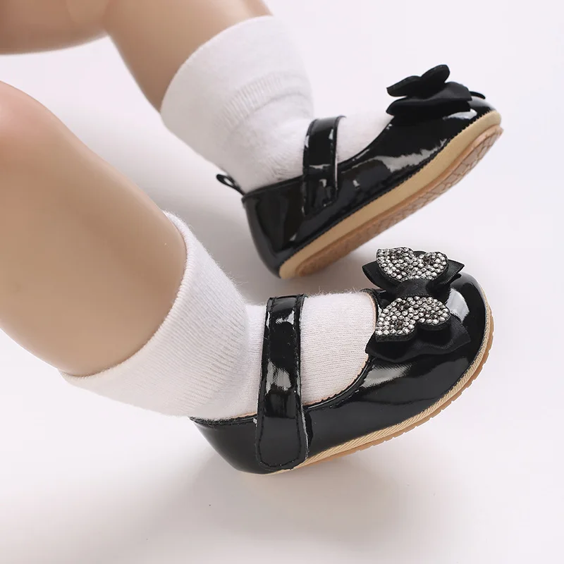 2025 Spring Summer New Arrival Infant Newborn Girl Shoes Breathable Cotton Soft TPR Soles Bowknot Princess Baby Shoes manufacture