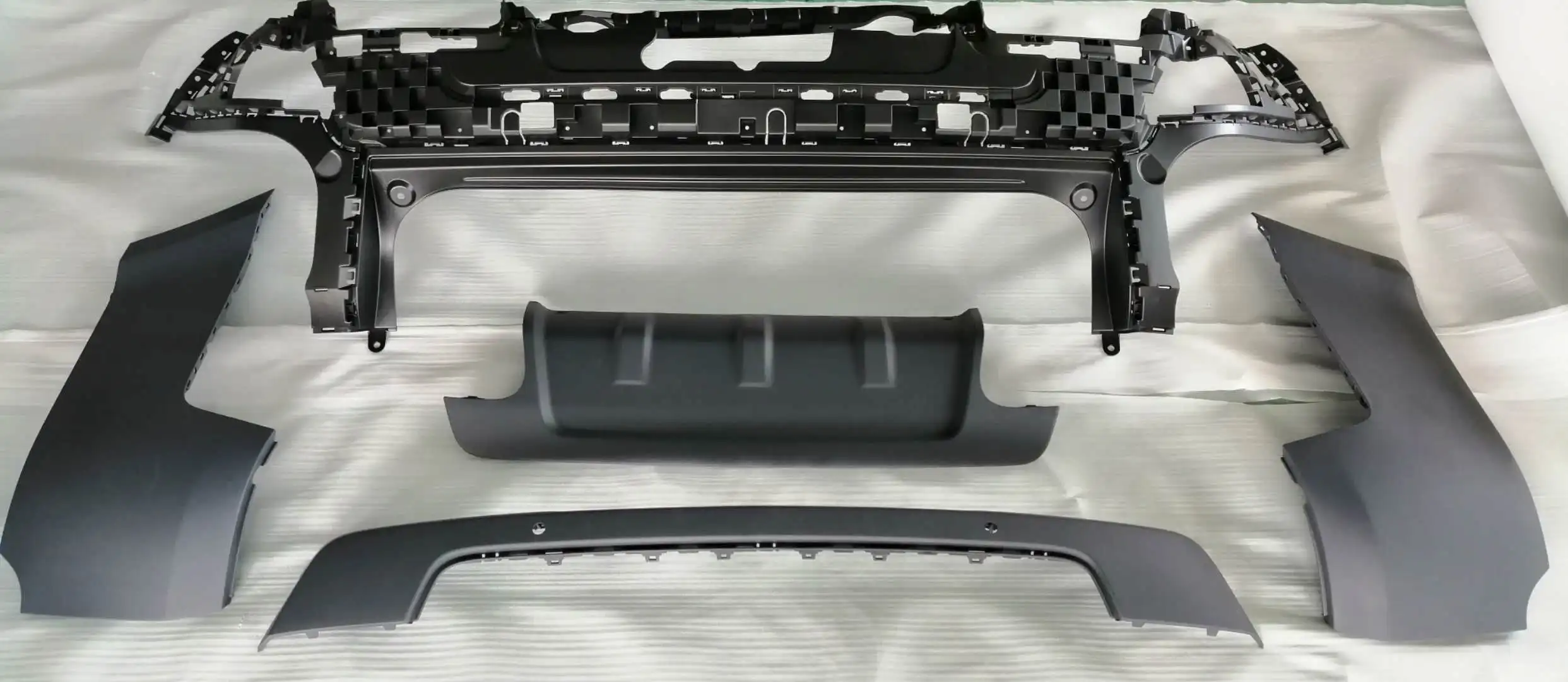 Autobiography Rear Bumper for Range Rover Sport L494 2018