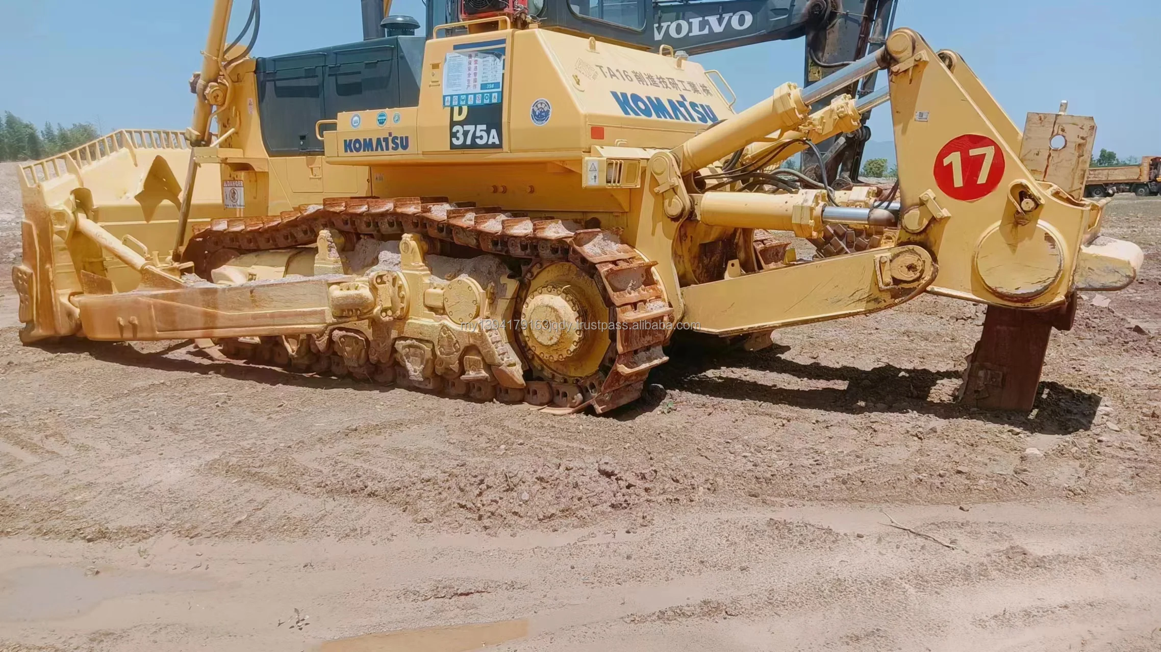 Used Komat D355a D475a D375a6 D85a D155a Bulldozer Japan Made Komatsu D1551 D155a2 D375a
