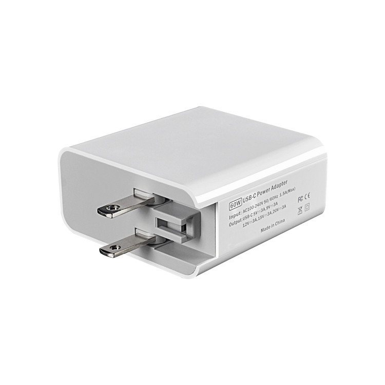 Универсальное портативное электронное зарядное устройство PD с портом type-c мощностью 60 Вт