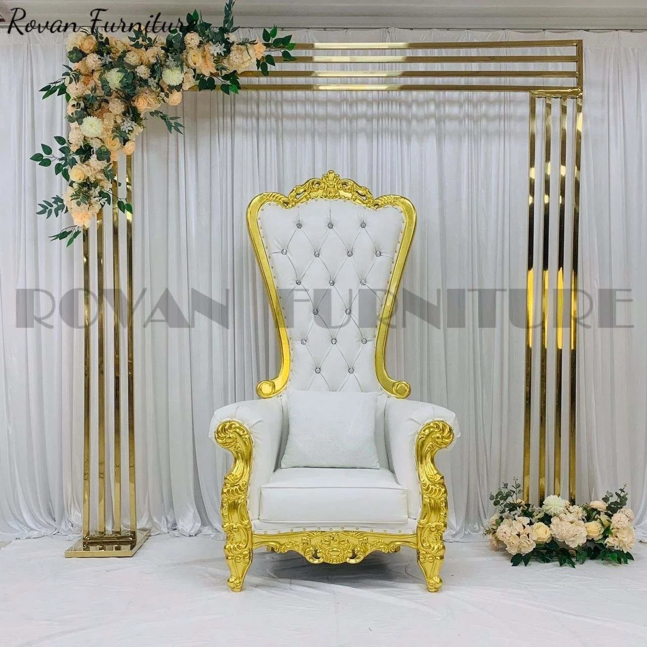 king and Queen High Back Cheaper pink king Sliver Throne Chairs High Back Royal Luxury Wedding Chair for Groom and Bride