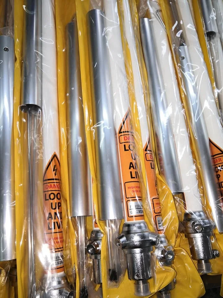 Quad band base colinear 28/50.5/145/435 MHz Omni Fiberglass Antenna for 10m/6m/2m/70cm base radio