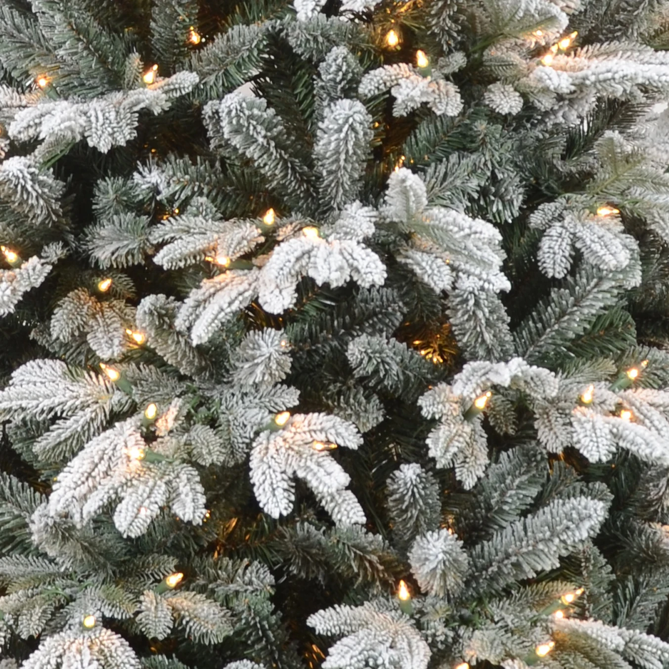 High Quality Prelit Artificial Christmas Tree Pe Pvc Snow Flocked