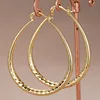 D yellow gold