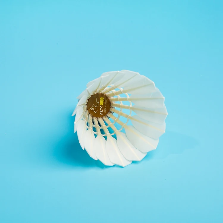 Превосходный завод, оптовая продажа, воланы для бадминтона, свежие перьевые воланы для международного турнира