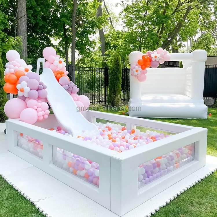 High Quality clear Pit Soft Play Equipment 10x10 Bounce House With Large Glass Ball Pit