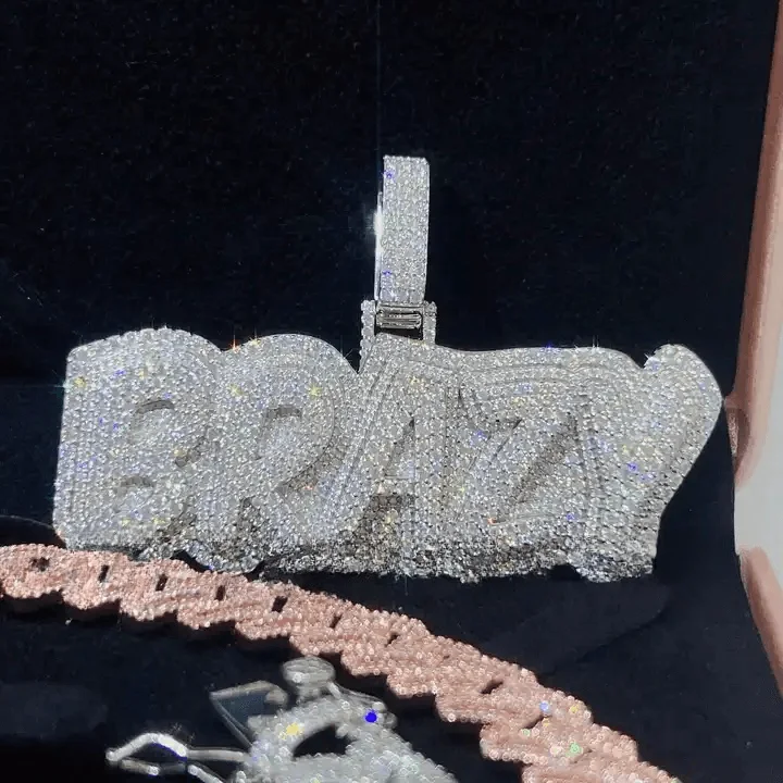 Fashion Jewelry Custom Pendant Necklace Iced Out Vvs Moissanite Cross