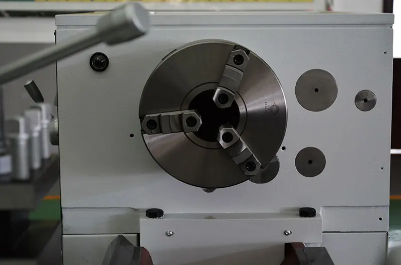 CDS6266B CDS6266C Dalian DMTG Machine Tool Horizontal Torno Manual Lathe