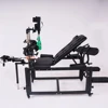 Chaise noire + chaise + tasse double mitrailleuse
