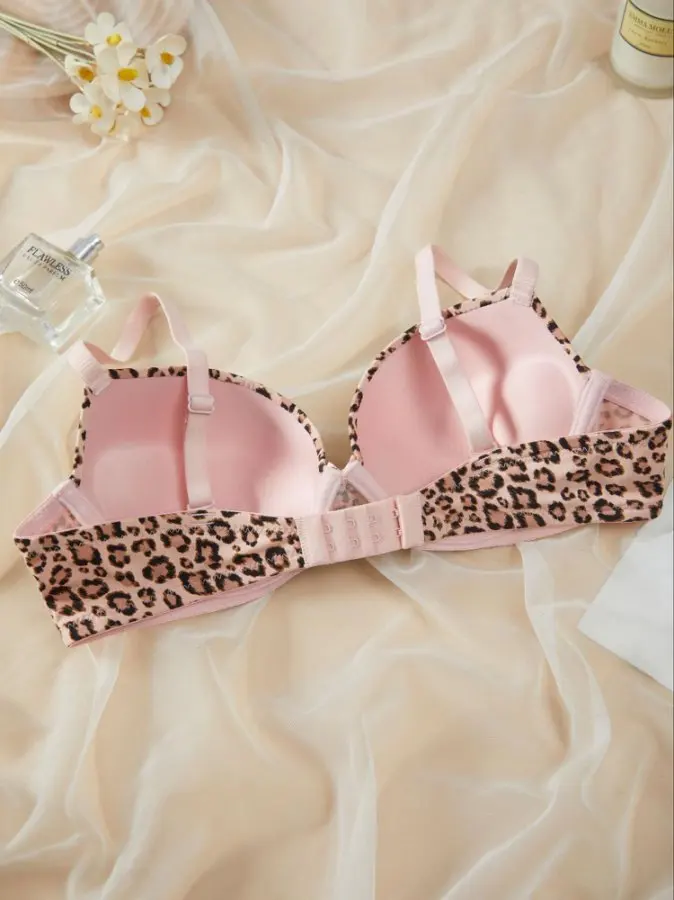 W0034 private-label push-up bra image