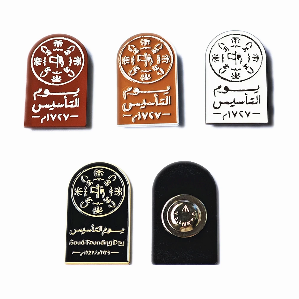 Kingdom Of Saudi Arabia Bahrain State Of Kuwait Uae Passport Custom Embossed Logo Gold Plating