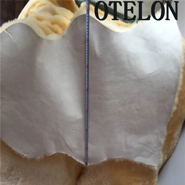 
 Подкладка из 100% натуральной овчины  