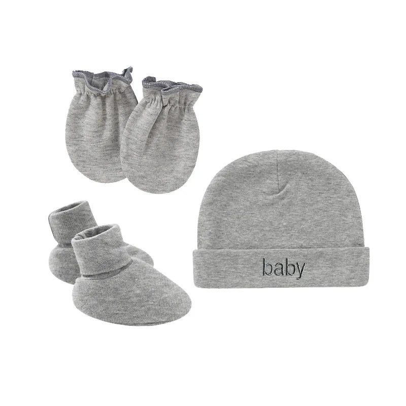 Baby Caps Mitten Socks Set By Trendy Dukaan at Rs 118/piece