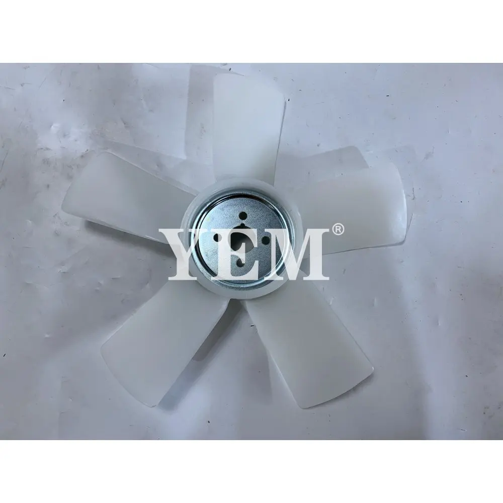 Pusher Fan Blade 19265-74110 for Kubota Engine D722 Z482 D902 WG752