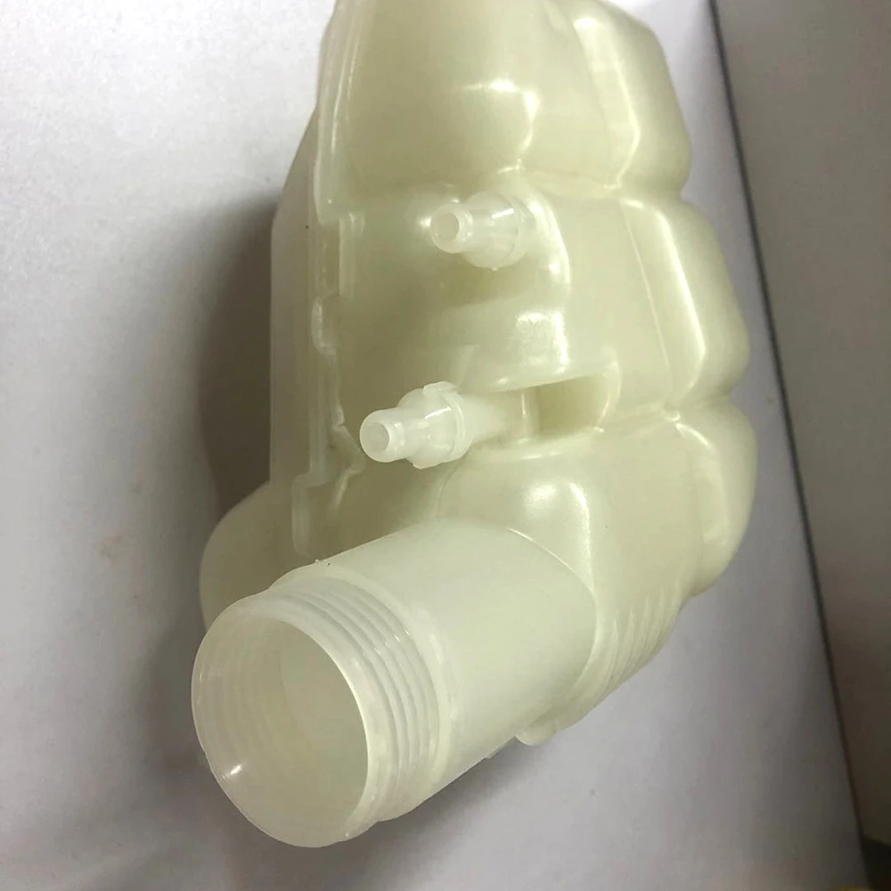 エコリン 17137617362 - Durable Auto Engine Coolant Expansion Tank for