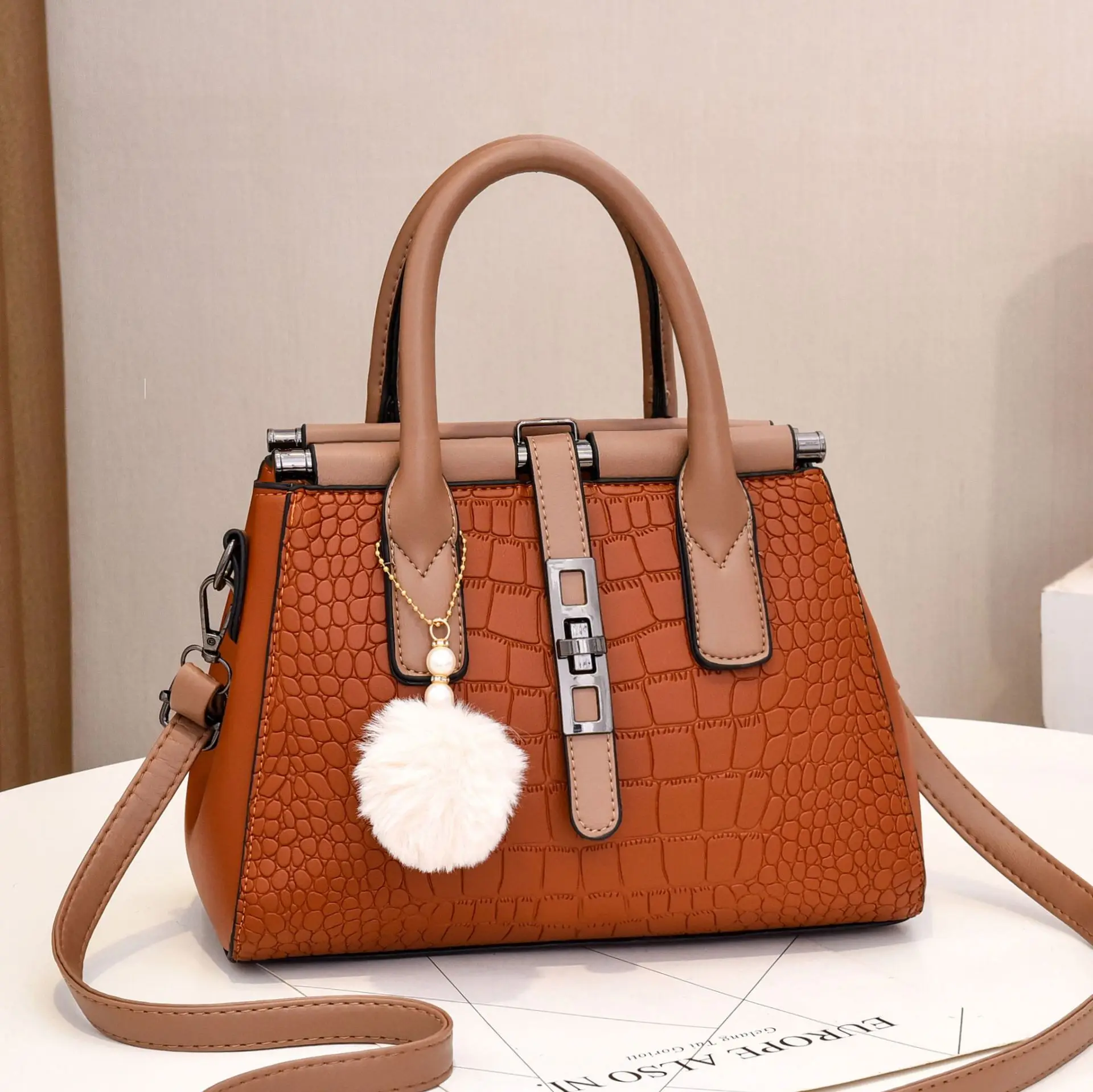 2020 women crossbody bags purses ladies| Alibaba.com