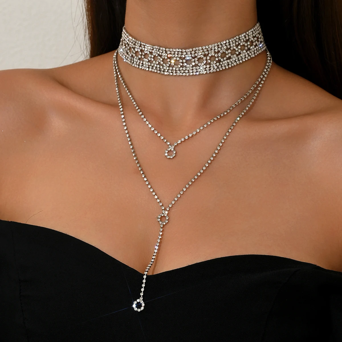 Women's Multi-Layered Sparkling Chain Necklace