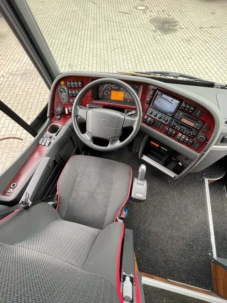 2014 9700hd 13m 50 Seats Used Diesel Tourist Coach Automotive Luxury