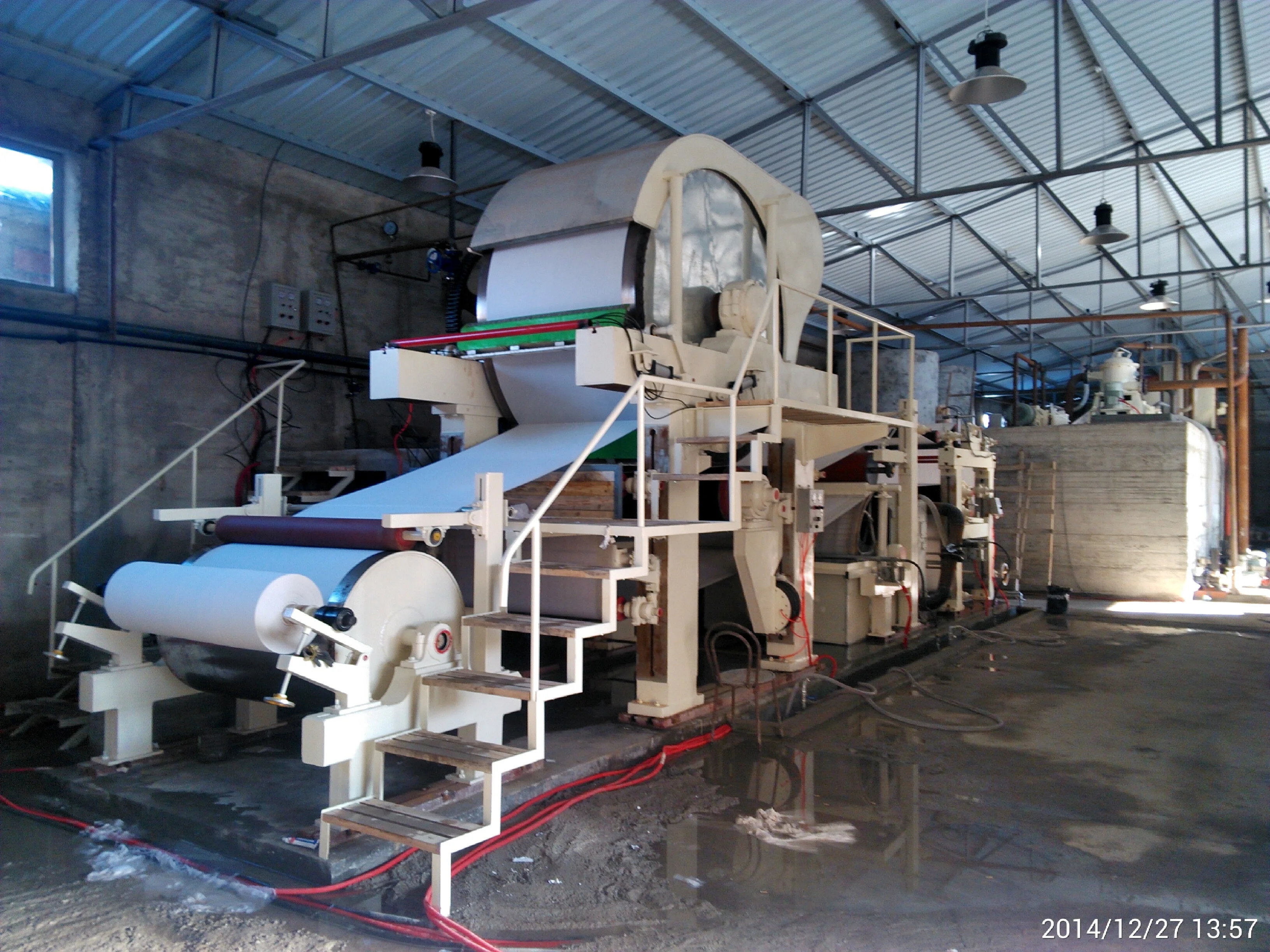 Quality Quantity Assured Thermal Waste Paper Recycling Making Machine PLC Motor Pump Gearbox Bearing High Capacity 100m/min