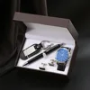 nero-set da 5 pezzi-orecchini-portachiavi-penna-giacchettoni-regalo in legno
