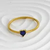 R0005 heart-shaped/sapphire blue