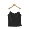 Camisola con cuello en V negro sereno
