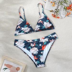 OEM Stylish Ladies Sexy Three-point Bikini Swimsuit Set Ladies  Mutil-colors Sexy Two-piece Set Swimsuit Swimwear Beachwear