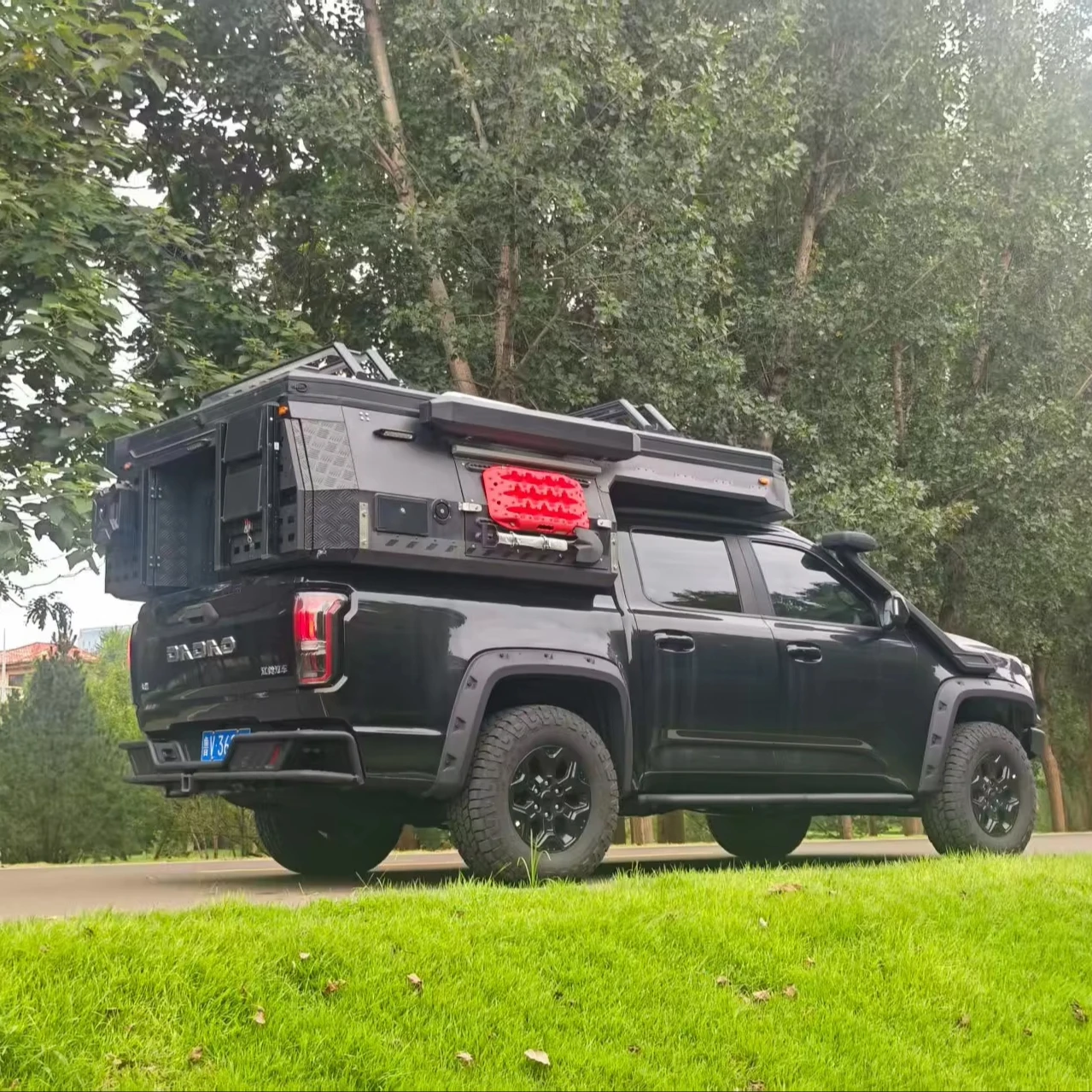 Prilagođeni pikap kamp prikolica za putovanja, karavan, kampiranje, kamp prikolica, teretni automobil