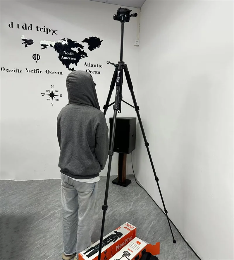 Neepho NP910A 2100mm Professional Tripod description image