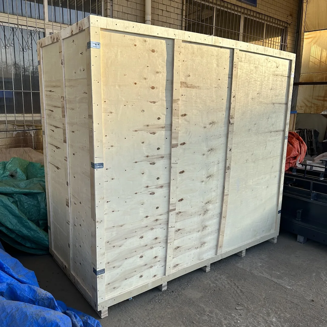 Ip54 Black Indoor/ Outdoor Lcd Led Oled Guardian Tv Enclosure Shields