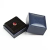Caja de anillo azul