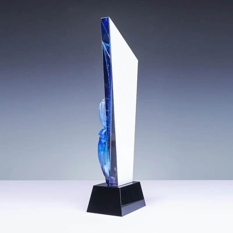 New design color printed crystal trophy awards with customized logo sport plaques factory