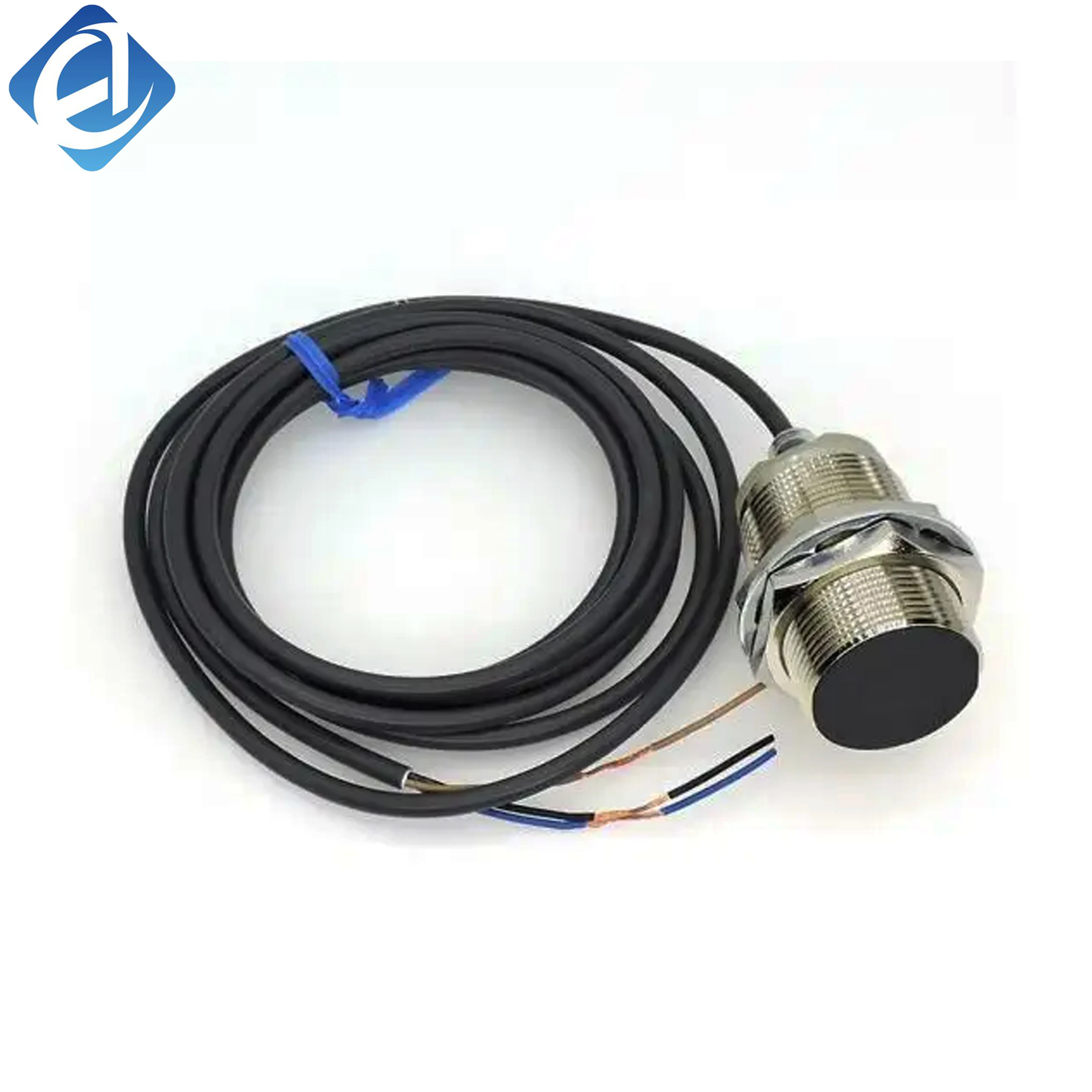 নতুন মূল E2B-M30LN30-WZ-C1 ওম্রন E2B সিরিজ ইনডাক্টিভ প্রক্সিমিটি সেন্সর, যা শিল্প স্বয়ংক্রিয়করণ সিস্টেমে ধাতব বস্তু সনাক্তকরণ, সীমা অবস্থান নির্ধারণ এবং কাজের টুকরো গণনার জন্য বিশেষভাবে ডিজাইন করা হয়েছে।