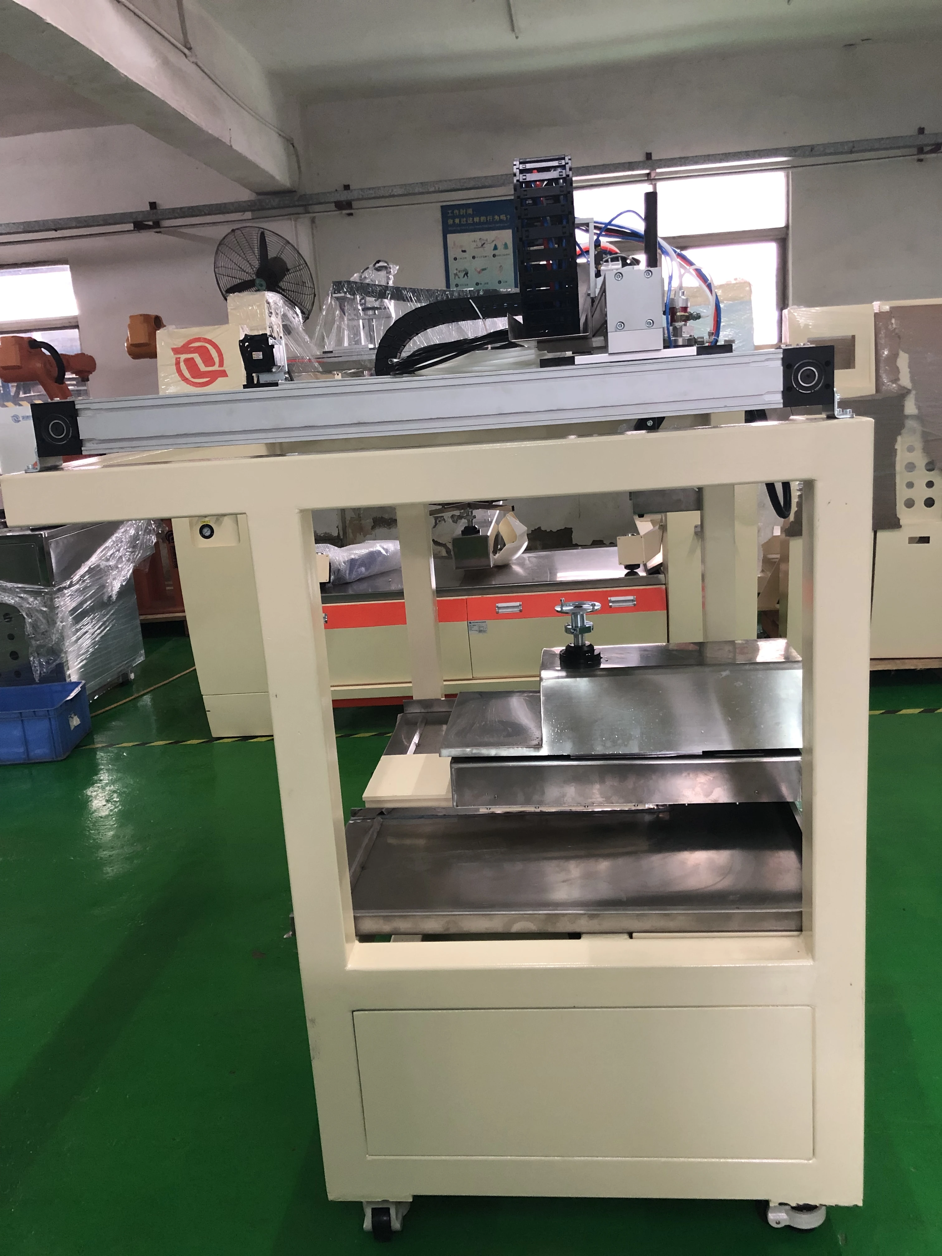 Two Axis Spray Painting Machine Automatic Painting Machine Equipment Painting Production Line Electrostatic Powder Spraying 220V