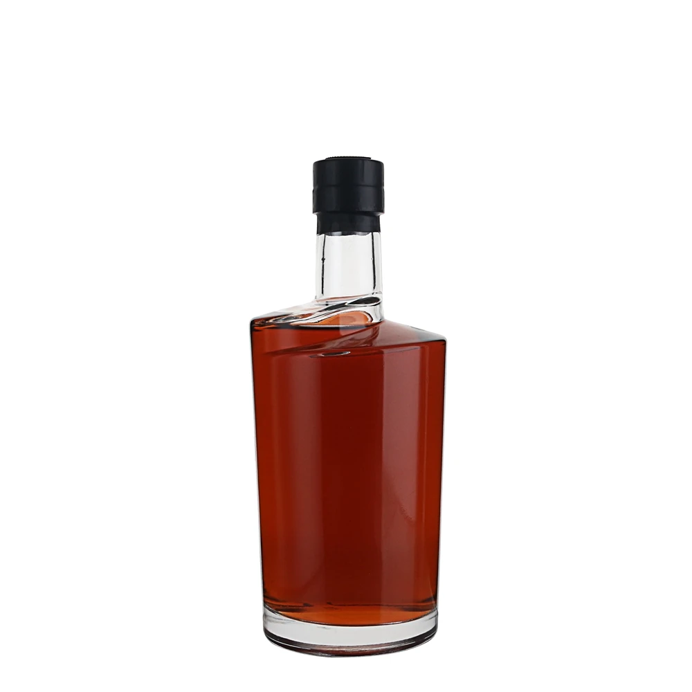 Commerce de gros 700ml de vodka vide ronde clair de Whisky Gin Rhum  herboriste bouteilles d'alcool en verre avec bouchon à vis - Chine Bouteille  de whisky, bouteilles d'alcool