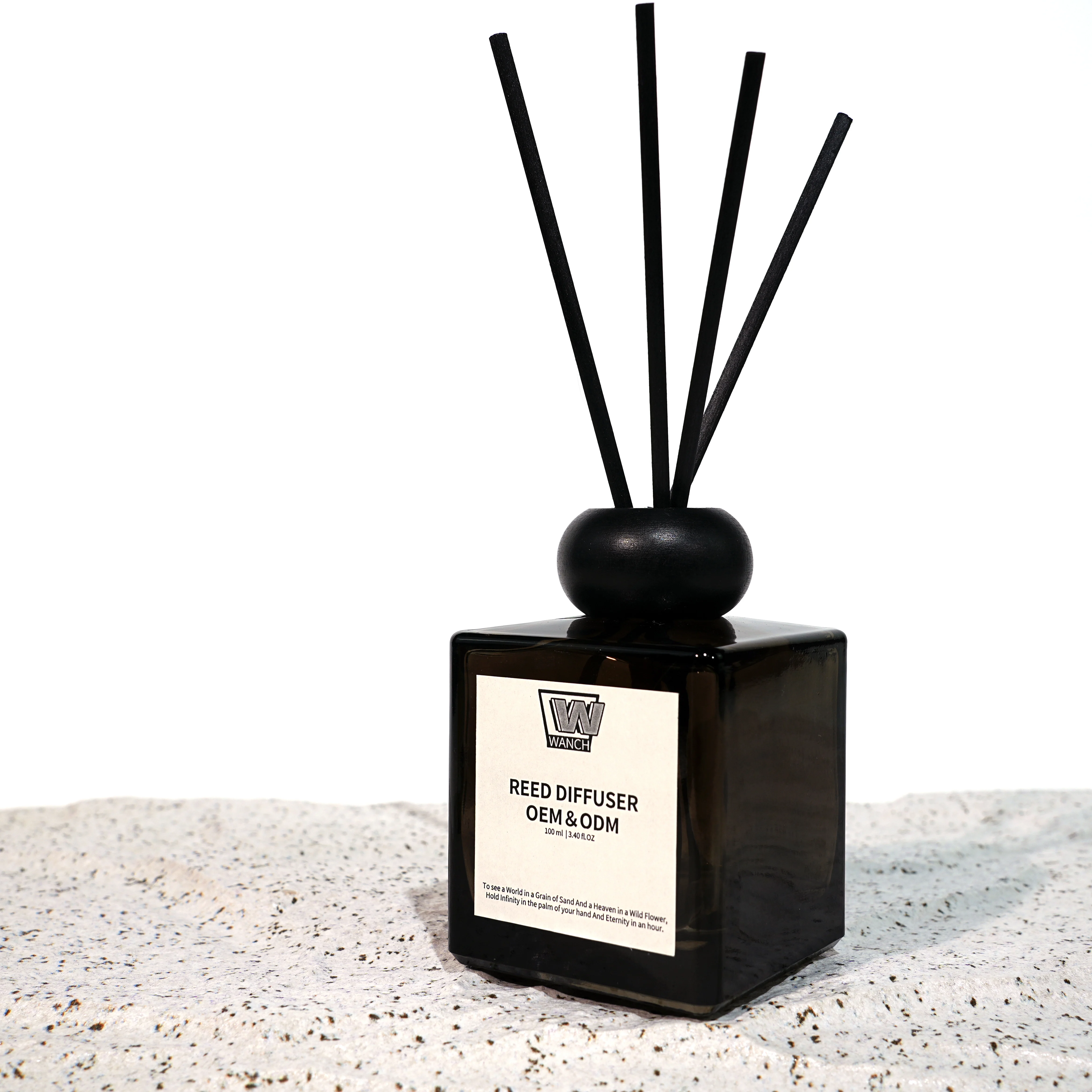 2025 Popular 50ml 100ml 150ml 200ml Customized Color Empty Reed Diffuser Round Big Belly Aroma Glass Bottles