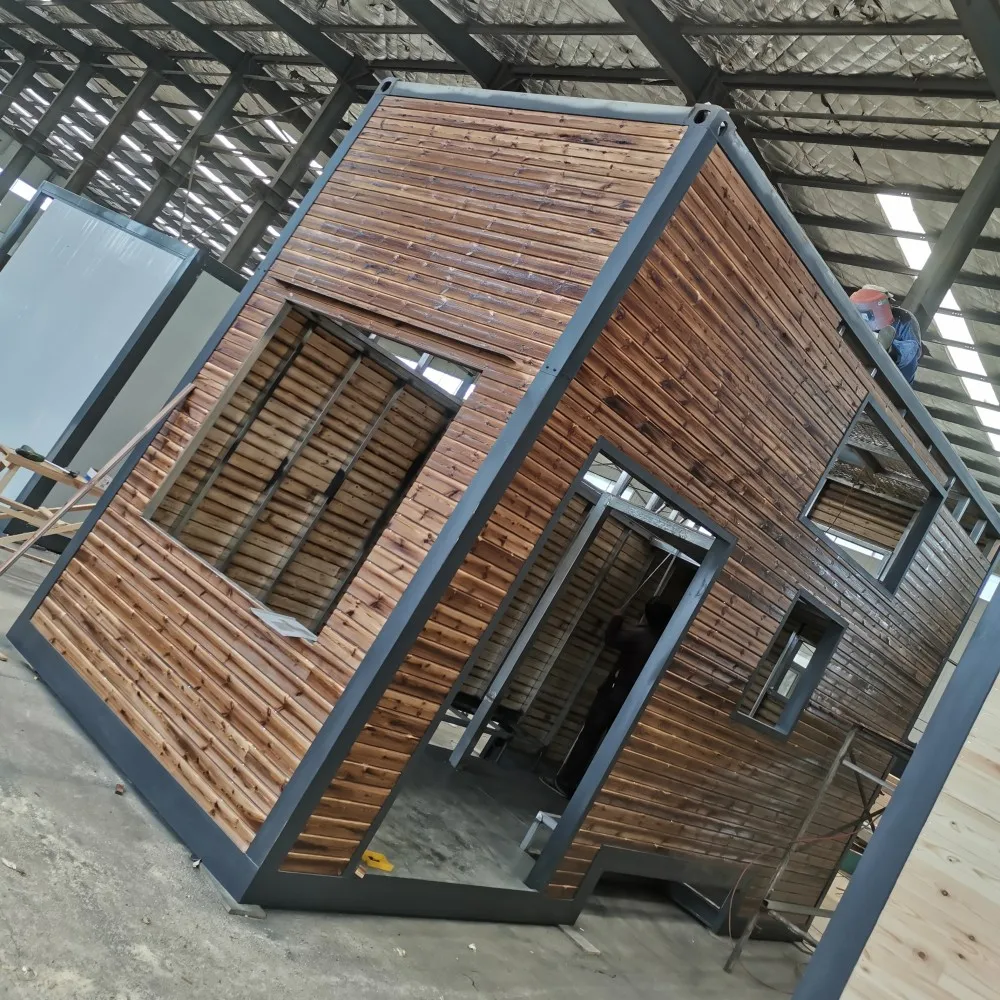 现成的可移动模块化便携式木屋计划房屋集装箱带轮子生活运输集装箱