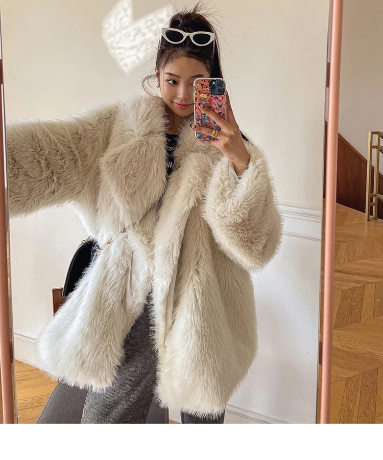 Wholesale Fashion Women Winter Thick Turn-down Collar Faux Fur Coat