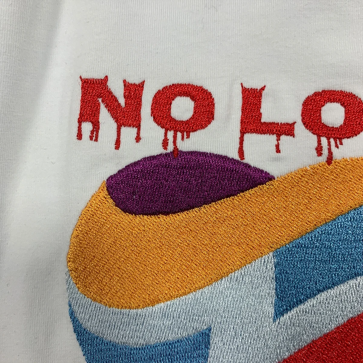 Factory Wholesale Top Quality White and Black Breathable Quick Dry Streetwear Men Jersey Embroidery Gym Shorts Men