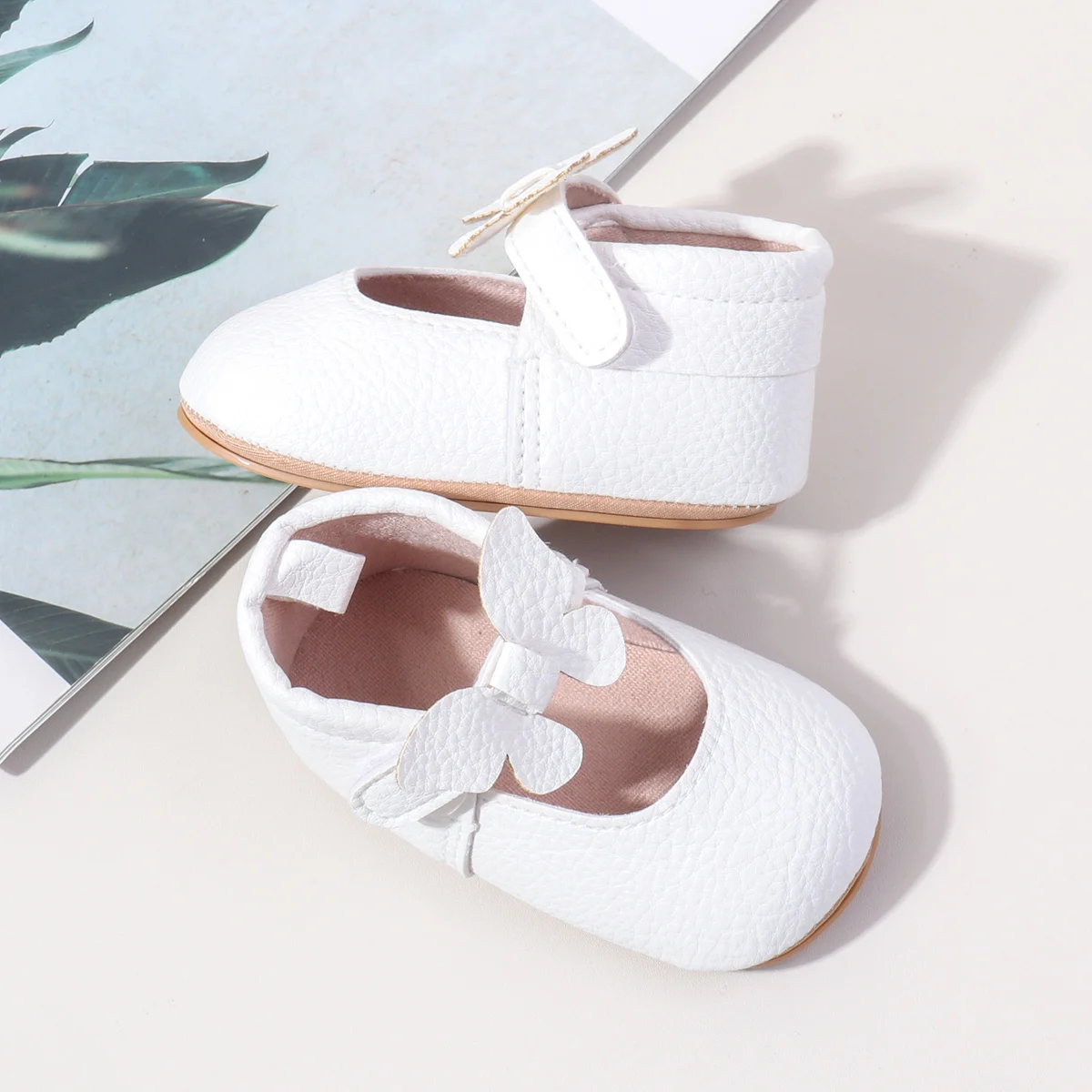2025 Spring Autumn Summer Infant Newborn Girl Shoes Breathable Cotton Soft TPR Soles Bowknot Princess Baby Shoes factory