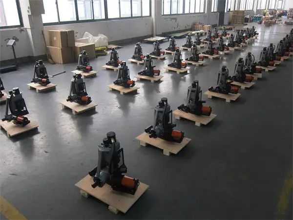 YG12A Hydraulic Roll Grooving Machine for Max 12" Steel Pipes