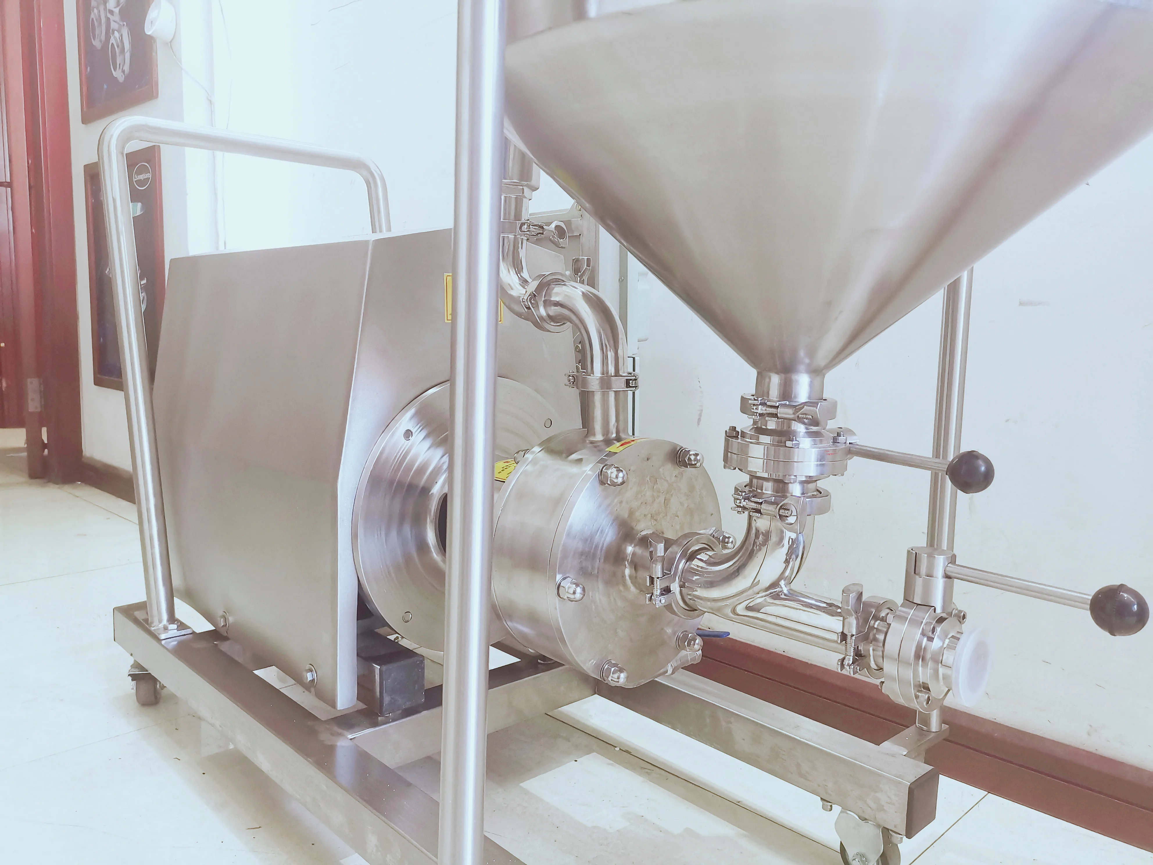 
 Фабричный гигиенический эмульгирующий гомогенизатор, эмульсионный насос/смеситель с высоким сдвигом  