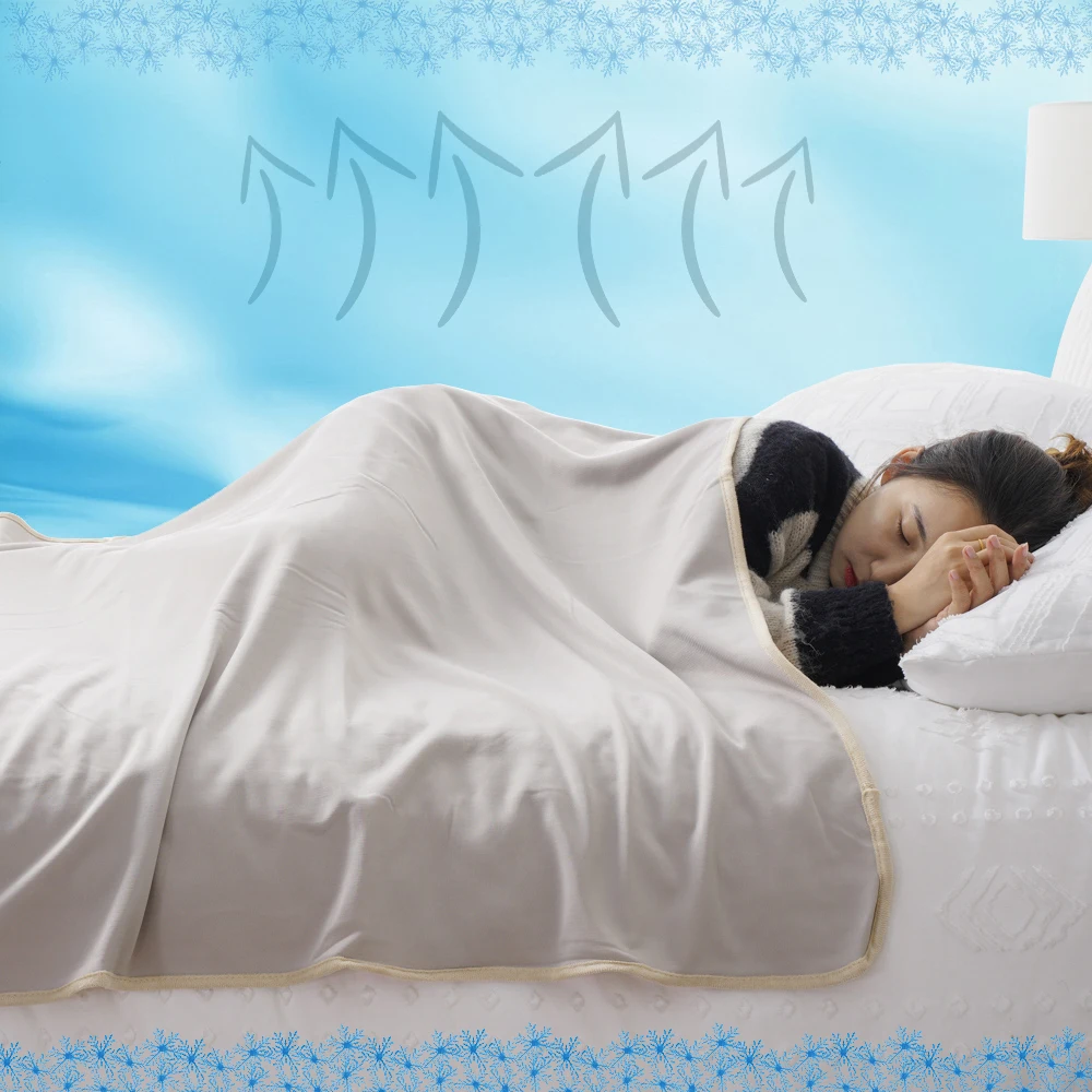 Breathable Allergenic Absorbs Heat One Side Cool Feeling One Side Warm